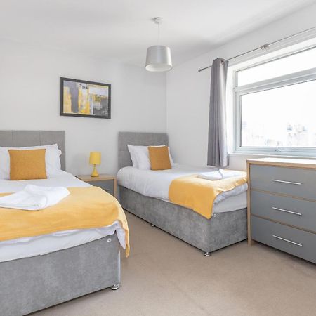 Ferienwohnung Opp B'Ham - Freshly Refurbished Walls And Carpets! Big Savings Booking 7 Days Or More! Marston Green Exterior foto